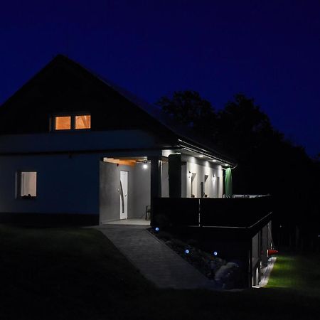 Apartmaji Gracner Dramlje Exterior foto