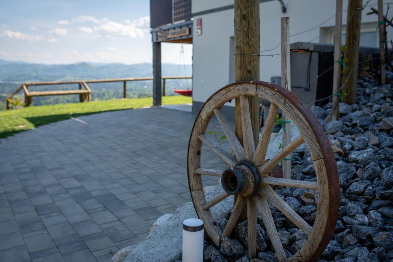 Apartmaji Gracner Dramlje Exterior foto