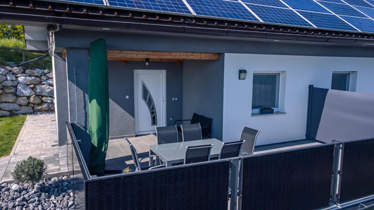 Apartmaji Gracner Dramlje Exterior foto