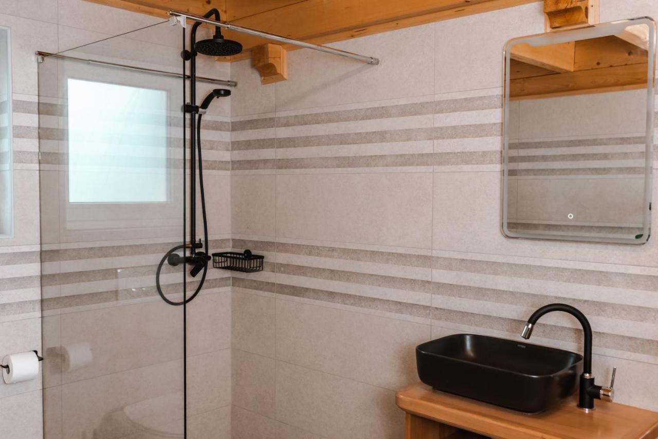 Apartmaji Gracner Dramlje Exterior foto
