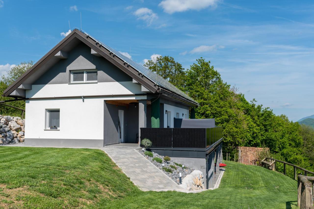 Apartmaji Gracner Dramlje Exterior foto