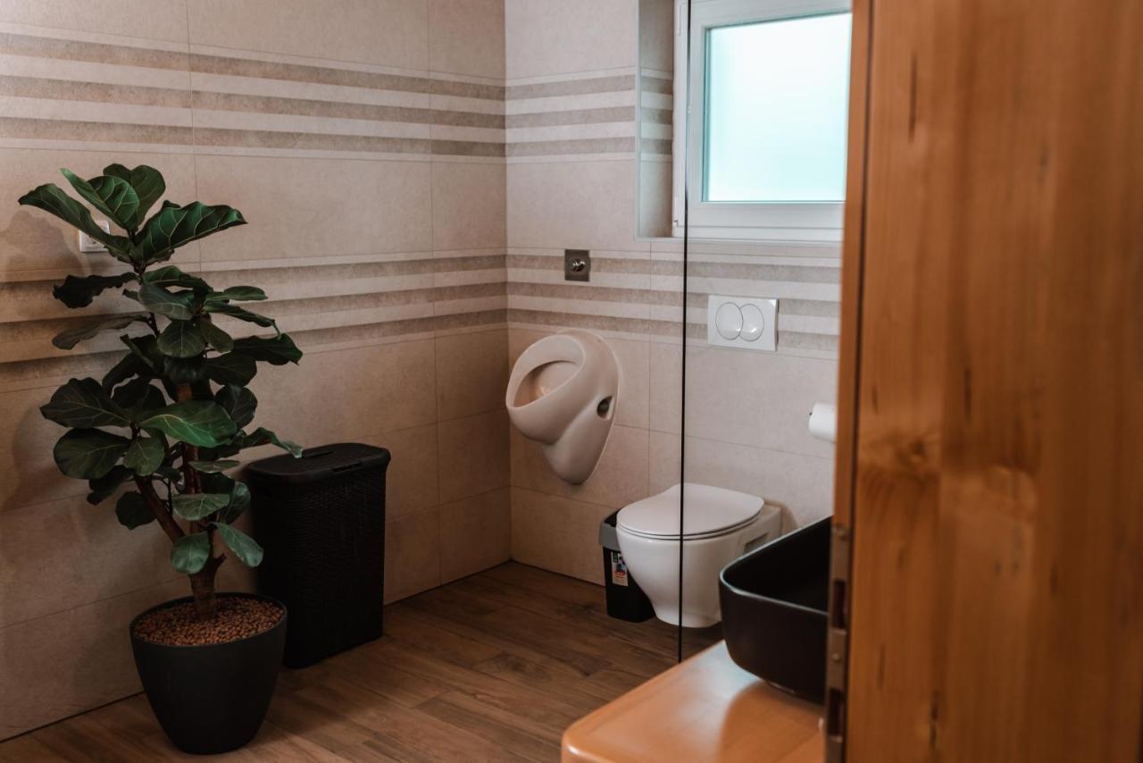 Apartmaji Gracner Dramlje Exterior foto